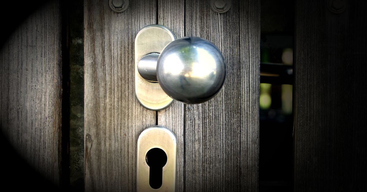 front door lock key — Ossining Locksmith